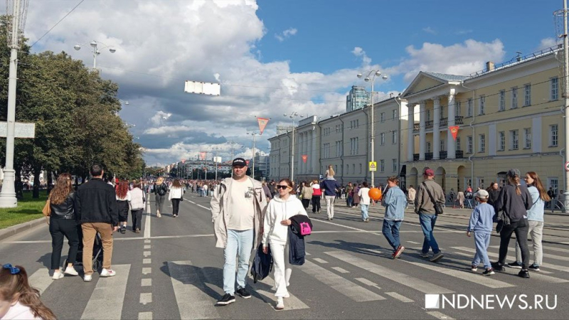 Новости политики сегодня: Барышни, райдеры, диджеи: как Екатеринбург празднует свой день рождения (ФОТО)